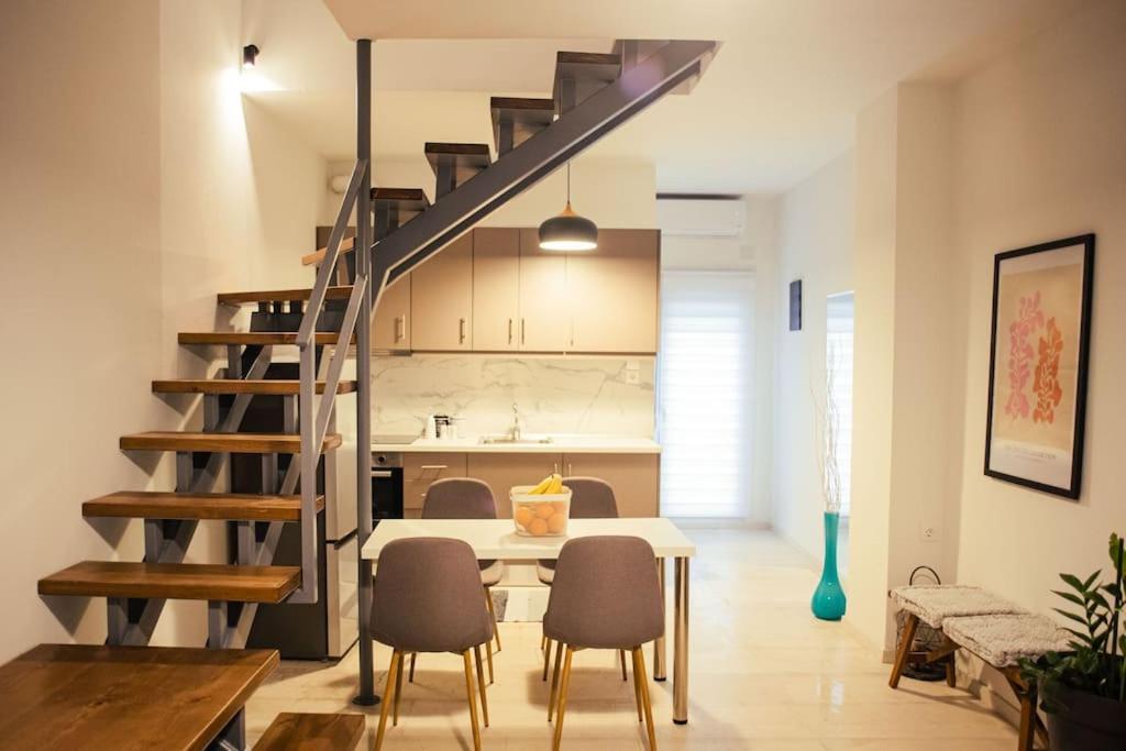 Central Maisonette Volos Esterno foto
